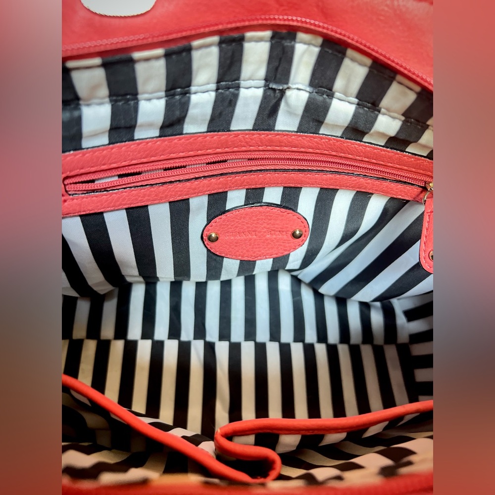 Gianni Bini Vegan Leather Coral Handbag - Picture 9 of 9